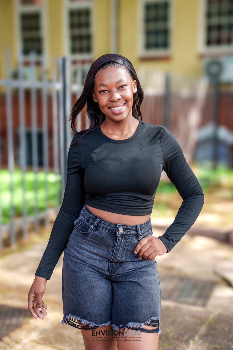 DUT_Tweets's tweet photo. Meet Andiswa Mpontshane, our Durban University of Technology Facebook super fan π₯ and one of our top supporters for the past 14 months.
A 3rd-year Hospitality Management student from Richards Bay whose dedication and resilience continue to inspire. π
#IamDUT #CreativeDistinctiveImpactful