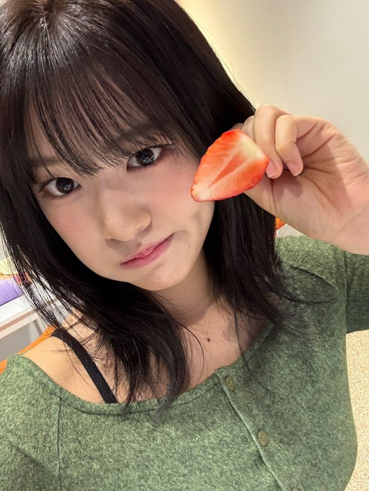 Yujin tweet media