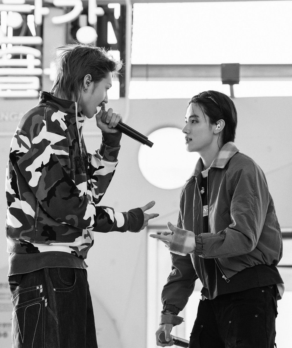 bella .⋆♱ tweet media