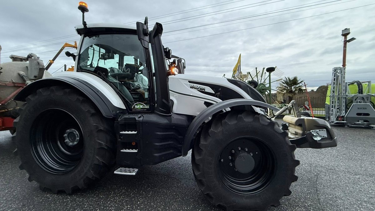 MillaresTorron's tweet image. La importancia de los neumáticos en el rendimiento agrícola 

#maquinariaagrícola #MillaresTorrón #jardín #agricultura #jcb #LucasG #Orsi 

millarestorron.com/la-importancia…