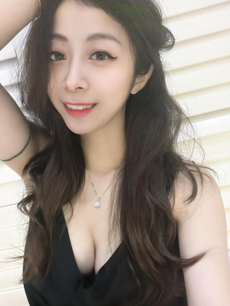 莉莉媽咪👑 tweet media