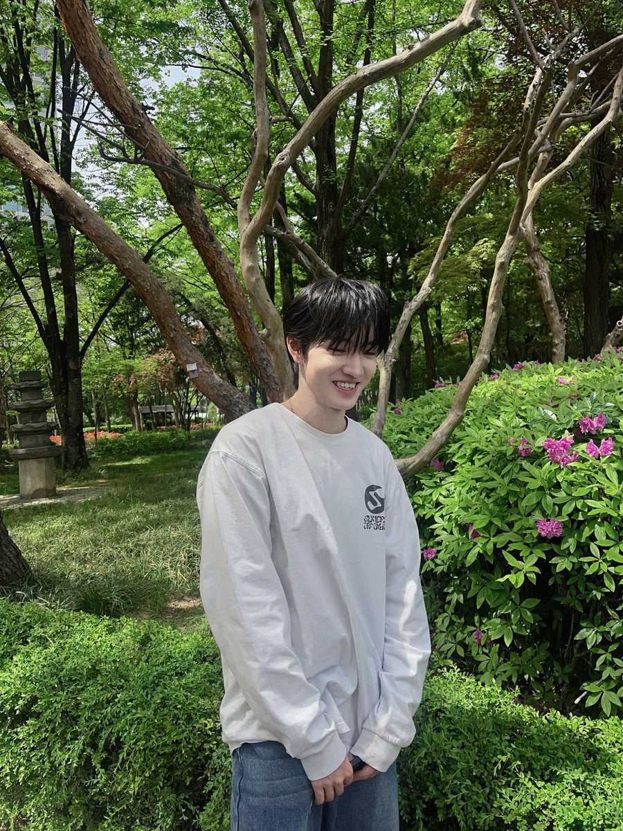 GENUS OFFICIAL tweet media