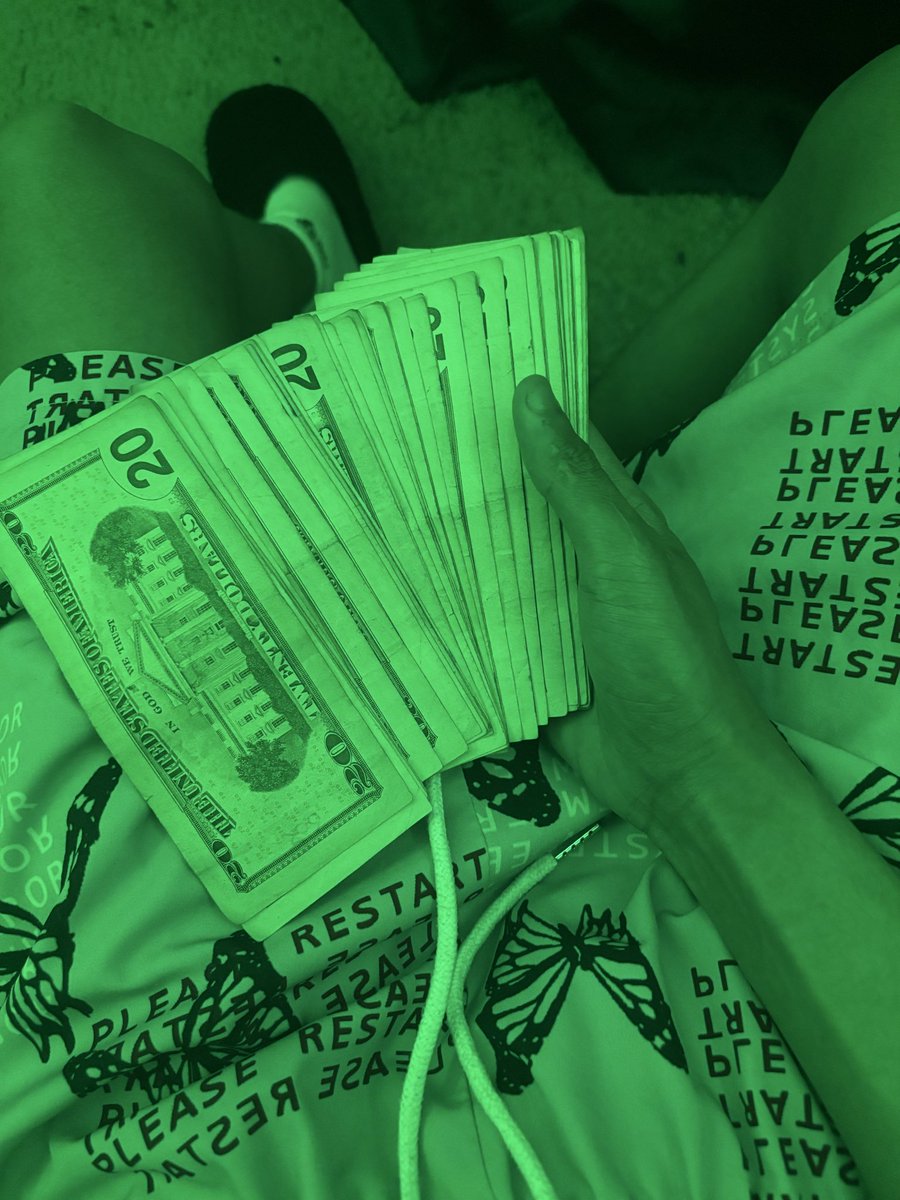 maturedoffpain's tweet image. 1:46am😂😂🫶🏽#htx