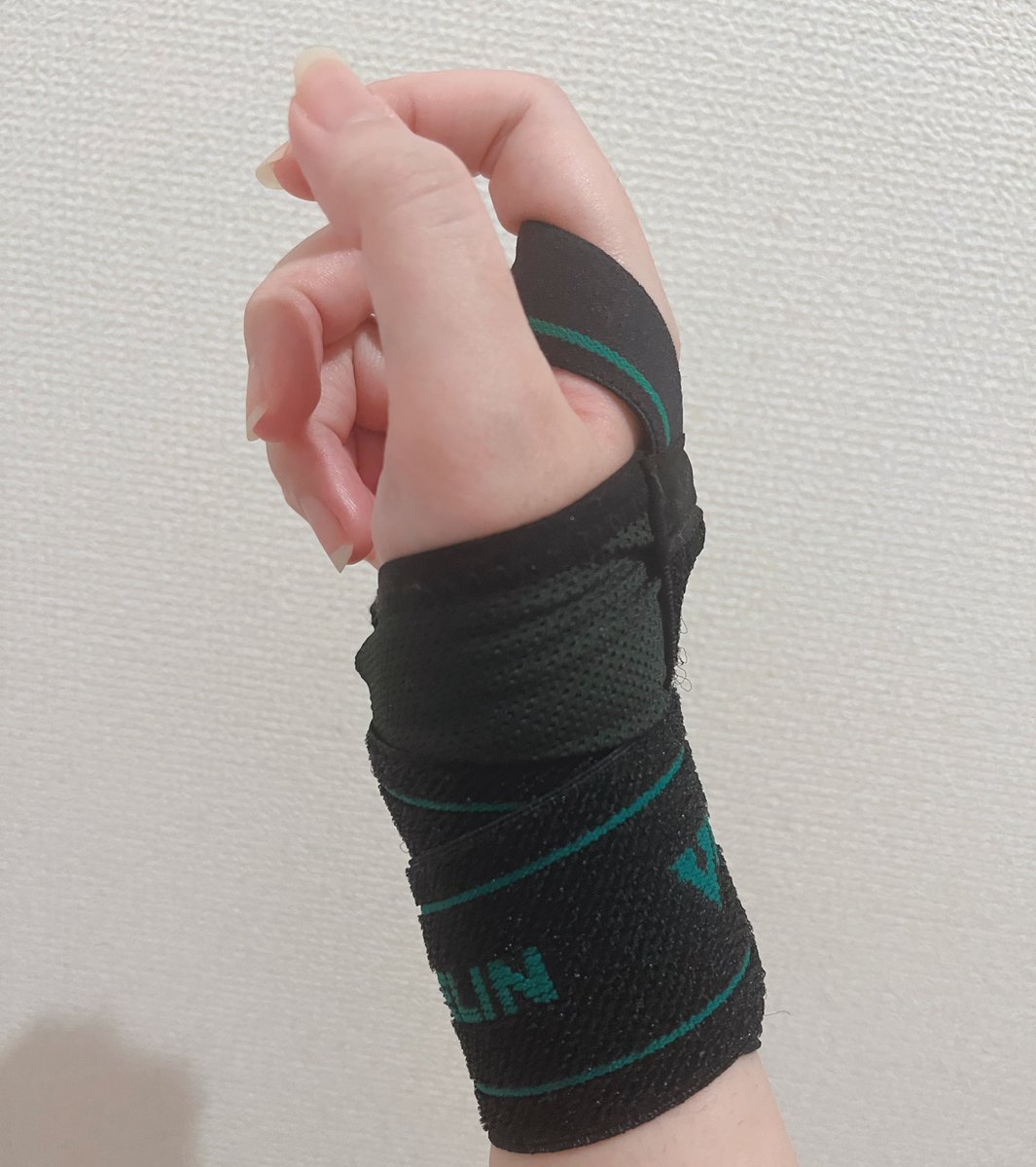 ゅʓ🦄💜 tweet media