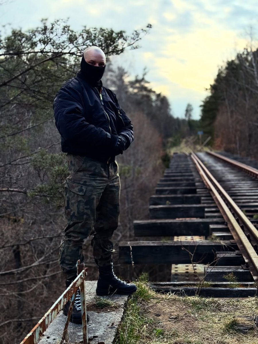 paganfan tweet media