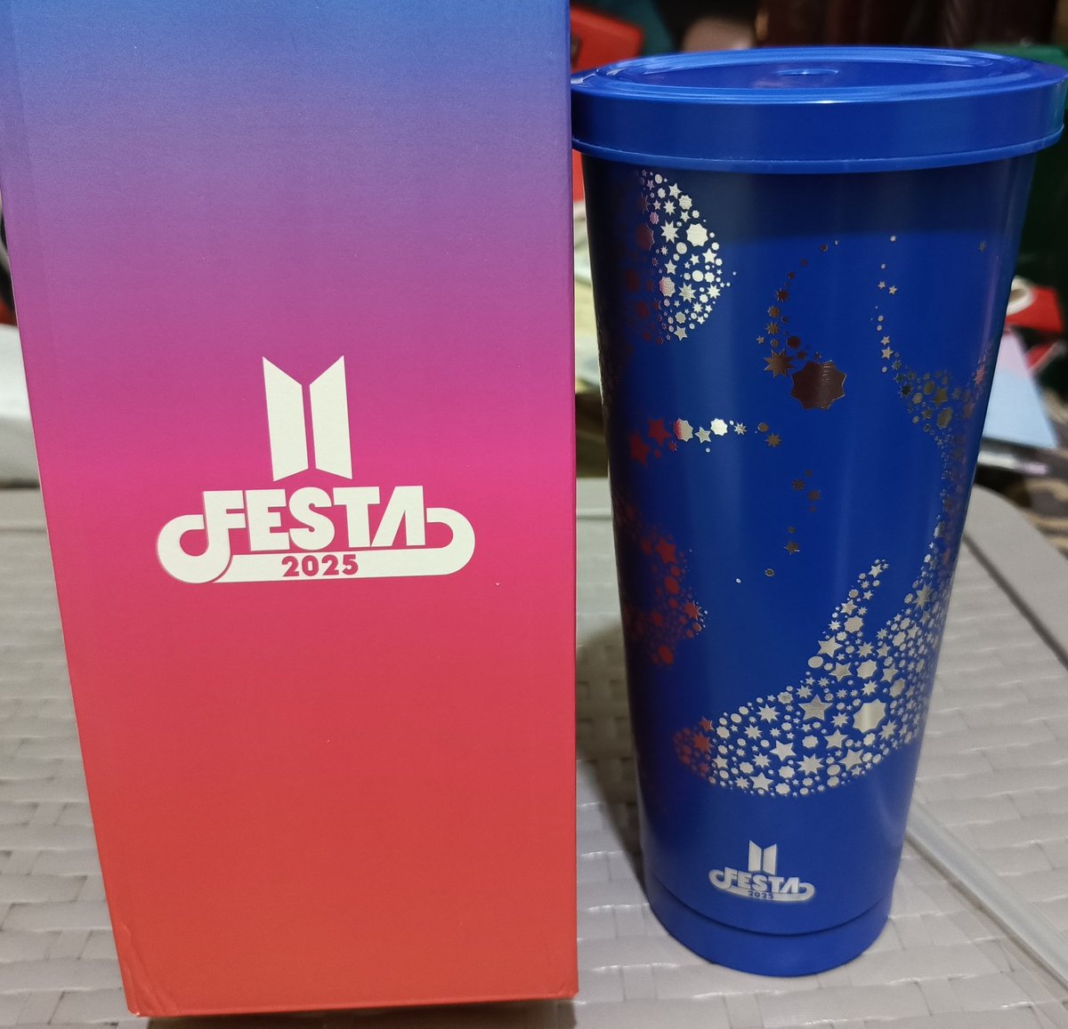 mut🐰open catering, jumat berkah & BTS fanmerch📌 tweet media