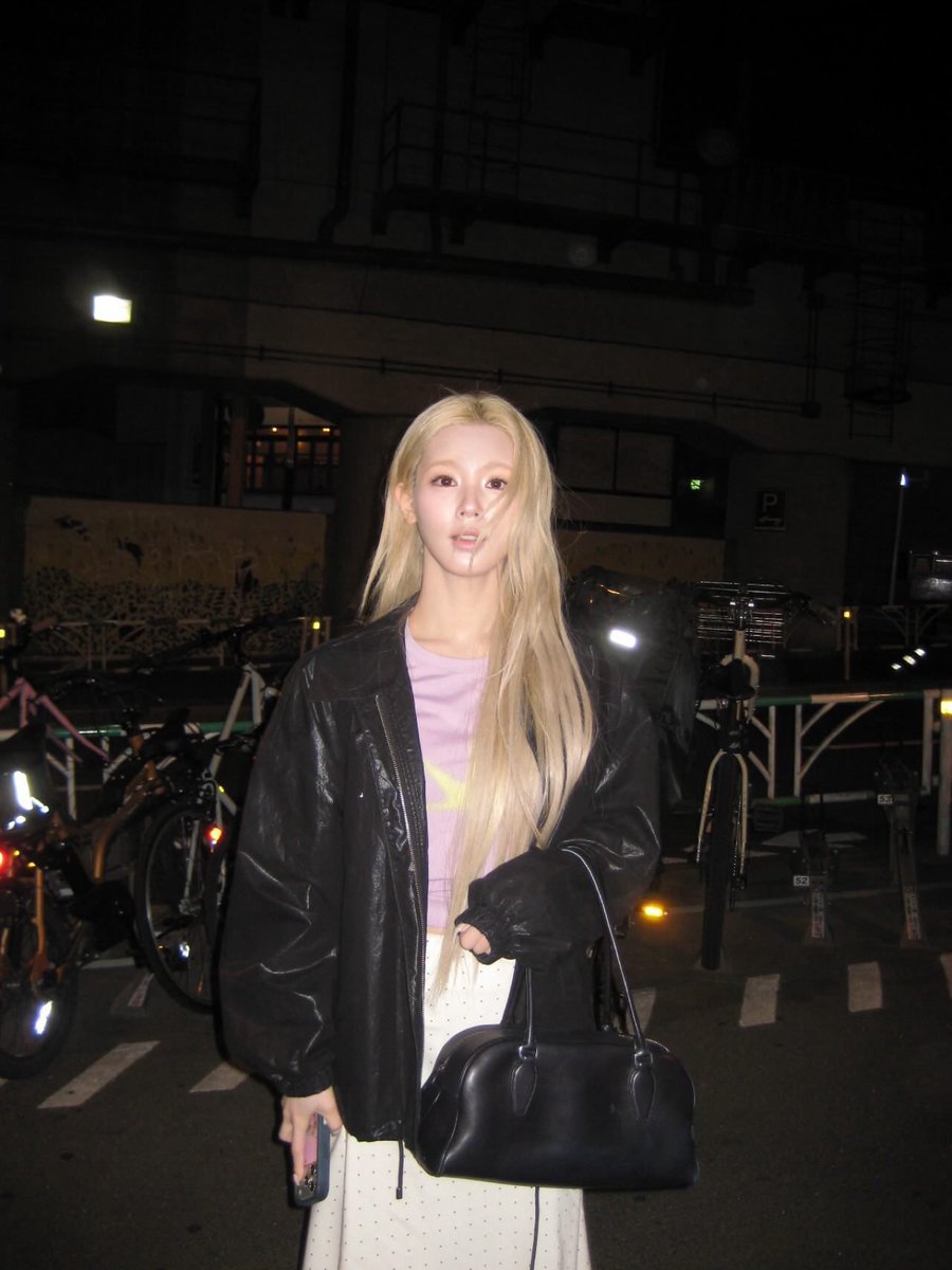 djen* 🐦‍⬛ tweet media