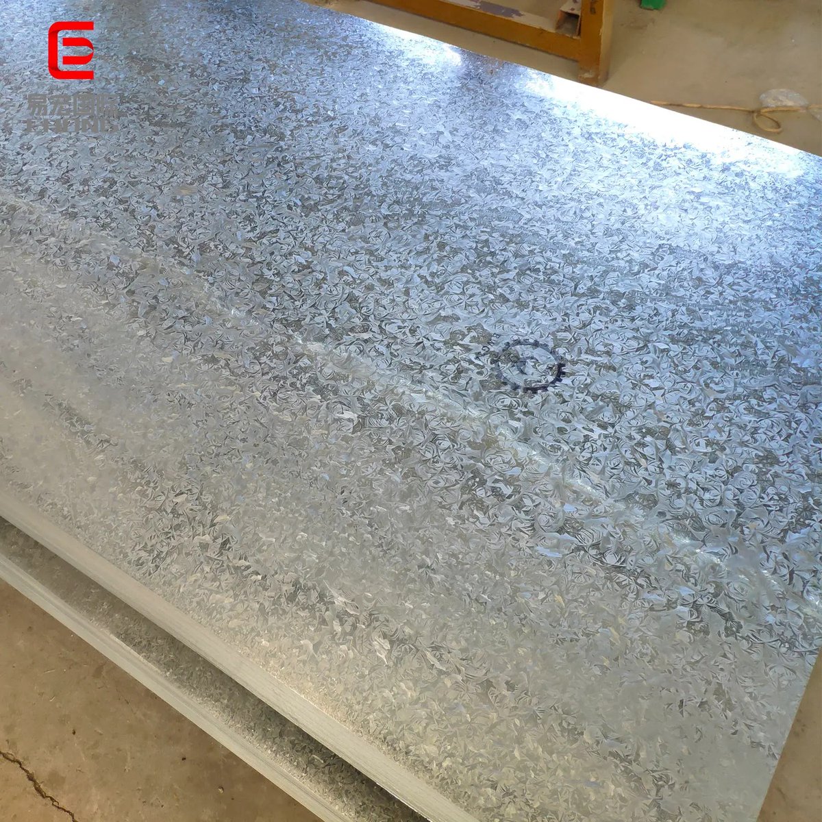 ClaireGuan70333's tweet photo. 📏 Zero spangle GI sheet, 0.12–4.5mm thick. Smooth surface, ideal for pipe making. Custom zinc coating 30–275g/m². Need reliable supply? DM for quote!
📞 +86 188 2213 8833
🌍 https://t.co/VmMpVNF9Tw
#gisheet #zerospangle #pipemaking #ehongsteel https://t.co/eLbjS8uQvn