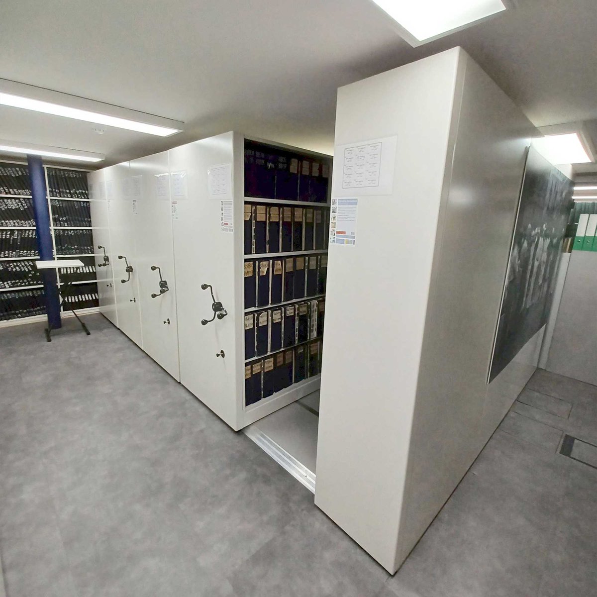 Rackline's tweet image. Introducing Multitrak Roller Racking. the big brother of our Monotrak systems, providing greater weight capacities and larger carriage sizes.

rackline.com/storage-produc…

#storage #innovation #architecture #construction