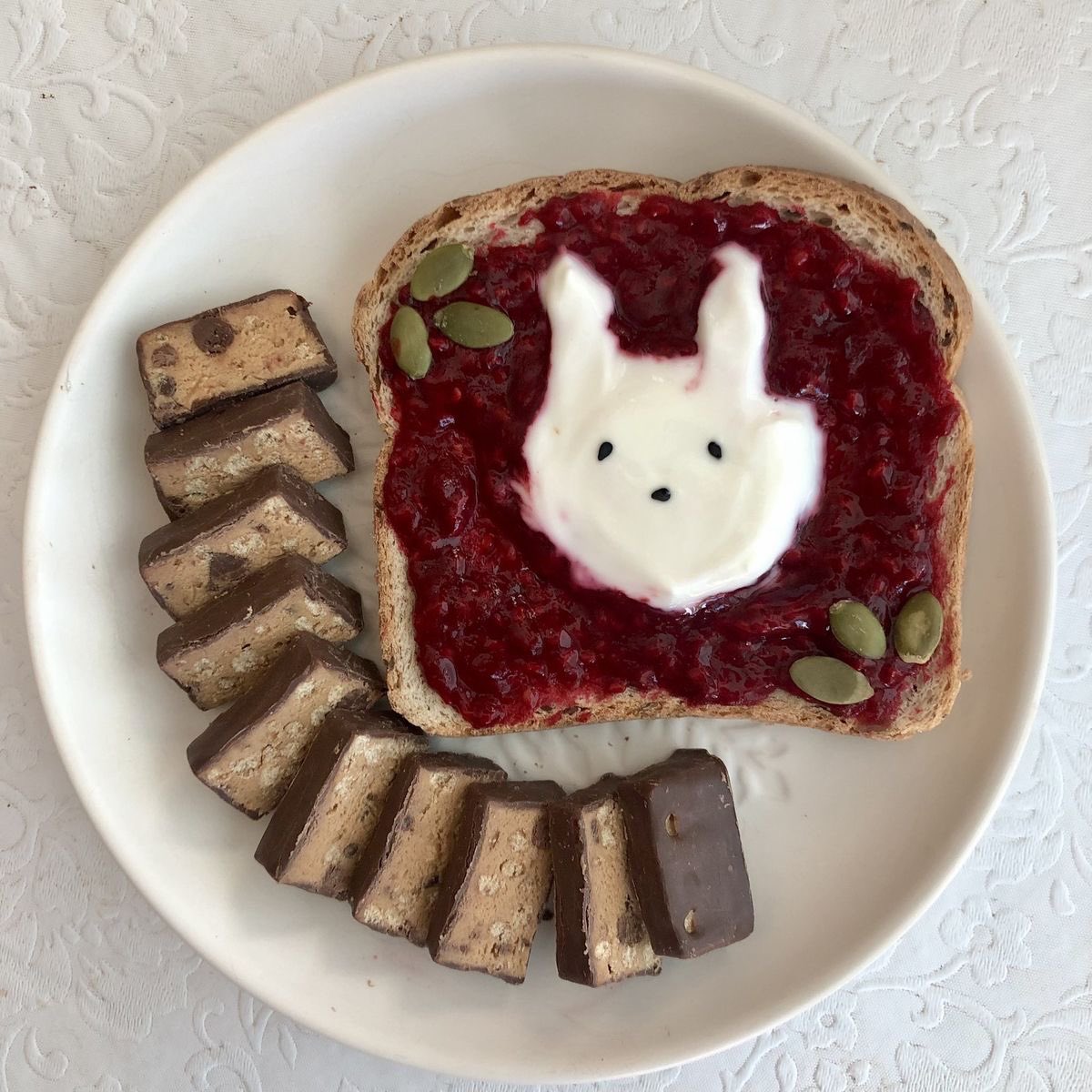 Umbreanya (Semi recovery) 𐔌՞. .՞𐦯 tweet media