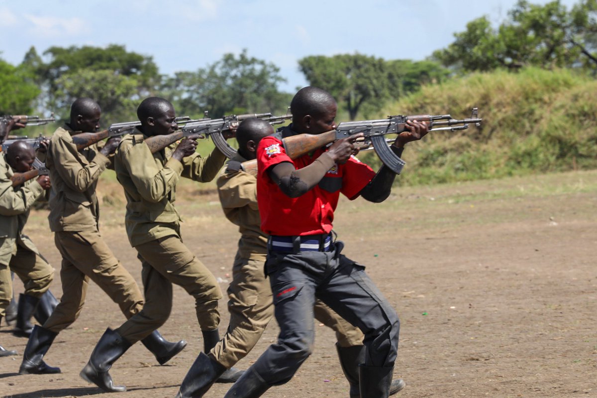 Uganda Police Force tweet media