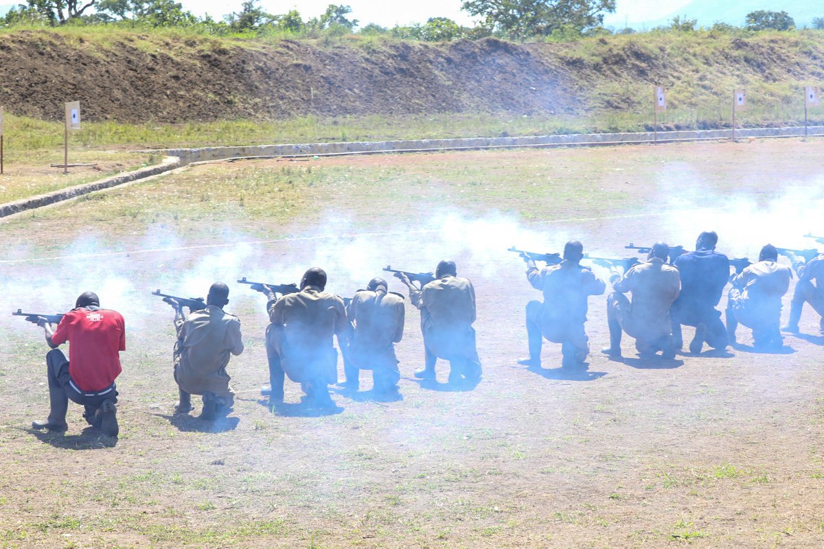 Uganda Police Force tweet media