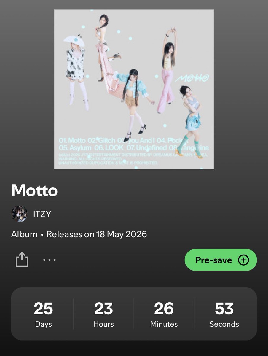 CROWNED ITZY tweet media