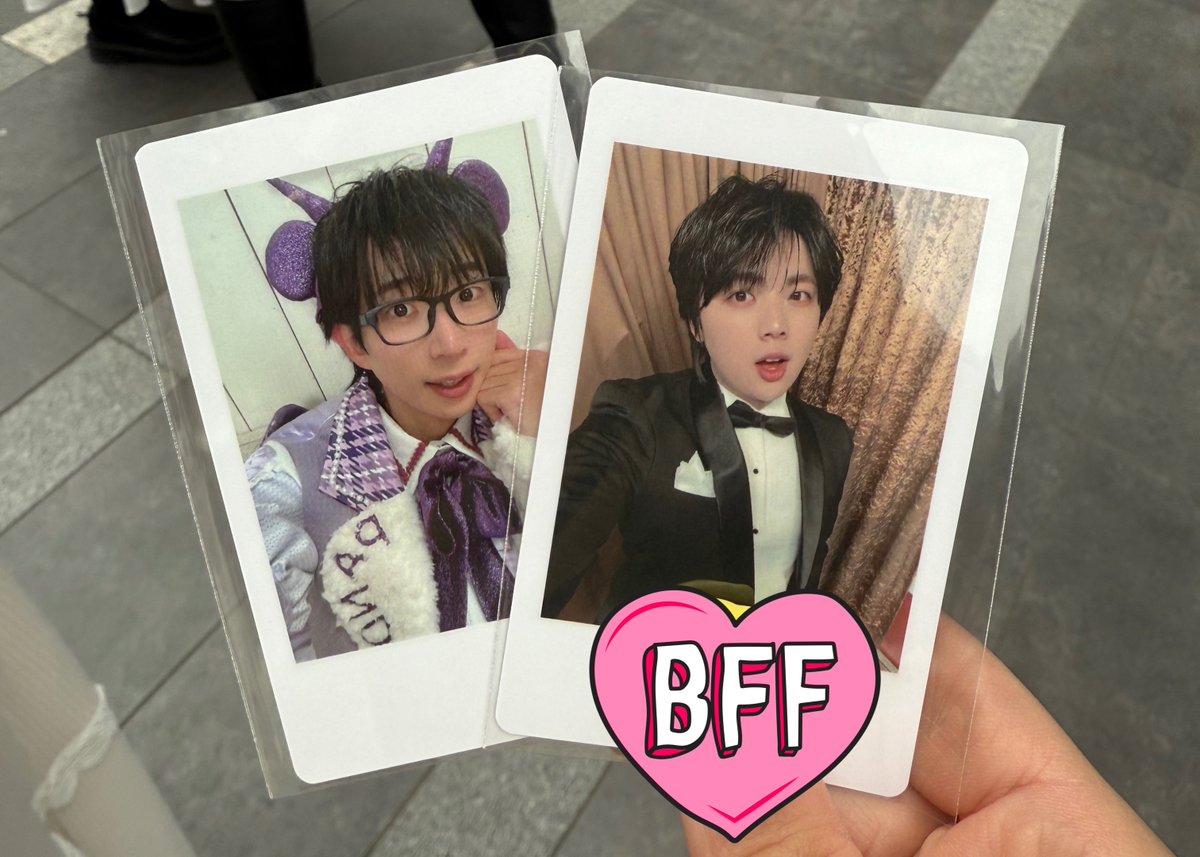 ︎︎⟡ tweet media