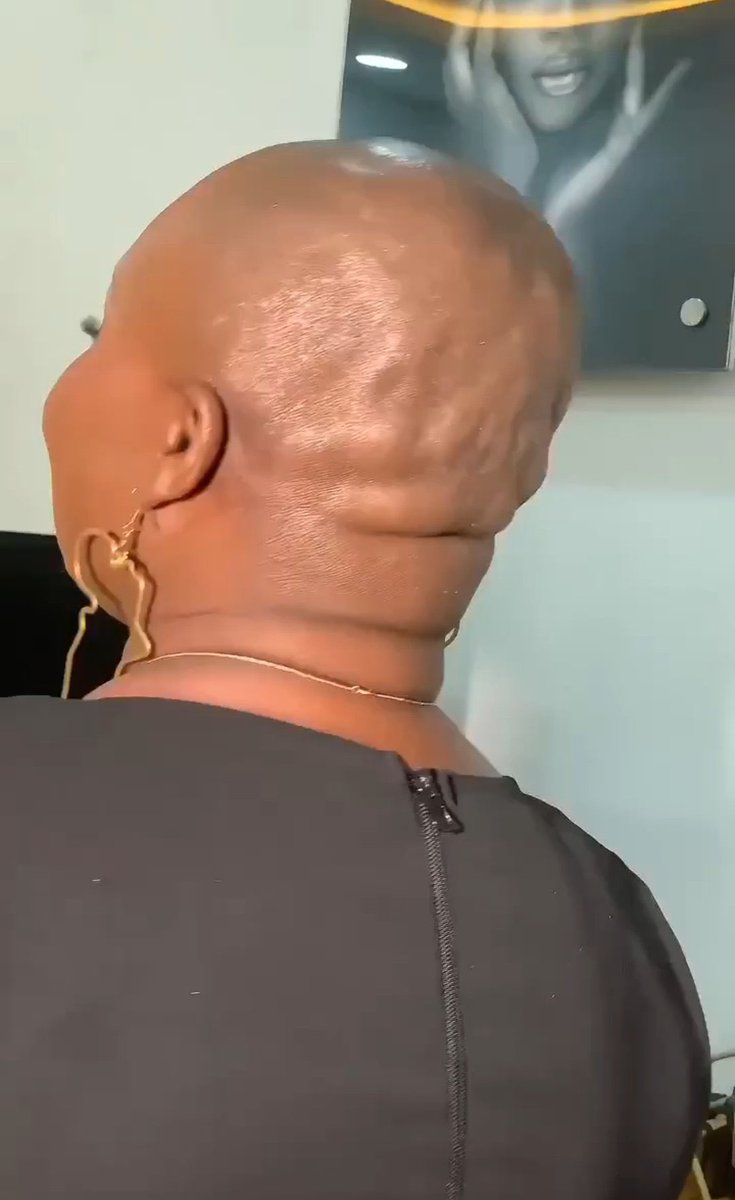 esulaalu tweet media