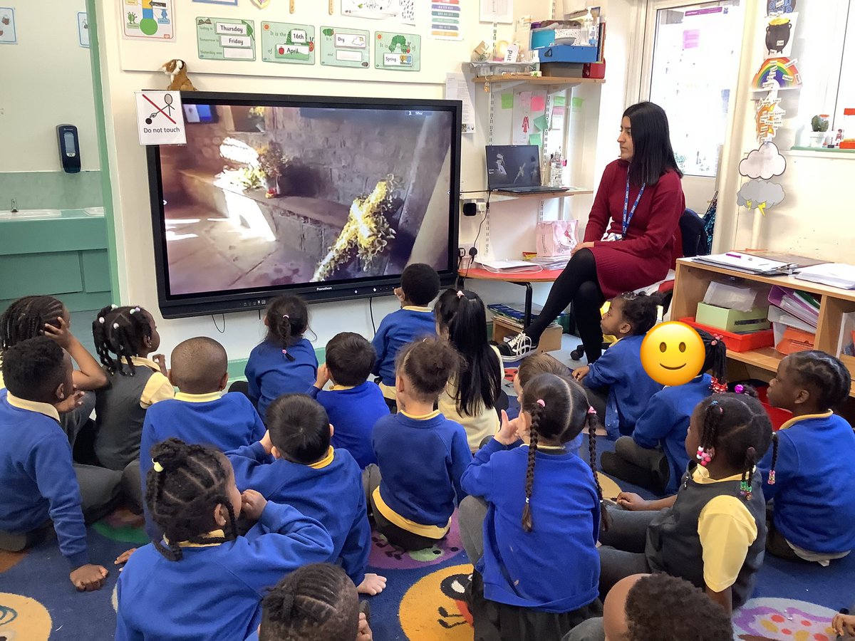 StCathRC's tweet photo. In R.E., Reception have been learning about the Paschal candle. We discussed its features, its importance and where we would find it. 

#PrayerStCathRC
@BhamDES 
@BCPP__ https://t.co/Yo8RJCOrdY