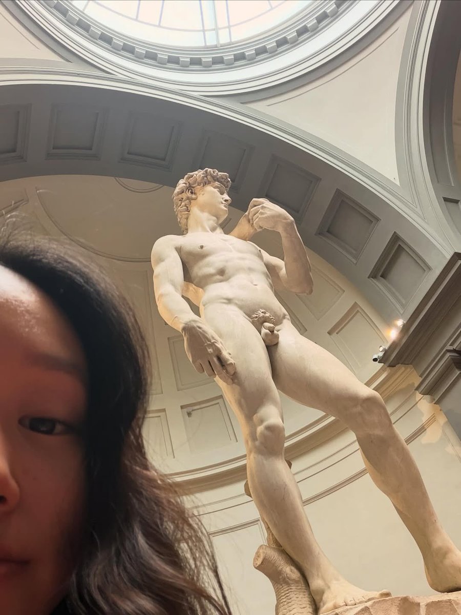 Yerin Ha shared a new Instagram post of her time in Florence, Italy 🇮🇹❤️