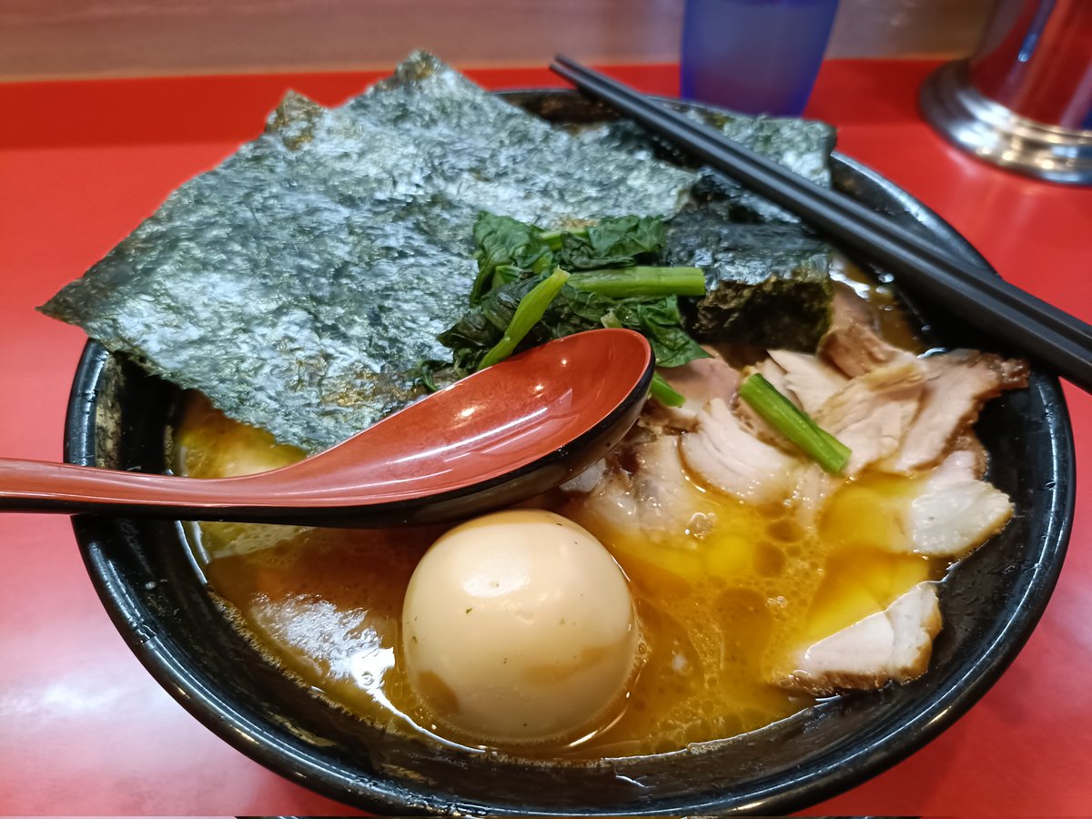 trisanesan's tweet photo. 初二階でも大チャーを食べきられる男 https://t.co/8d090E4Nih