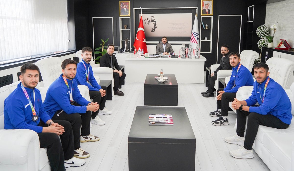 Prof. Dr. Zekeriya AKMAN tweet media