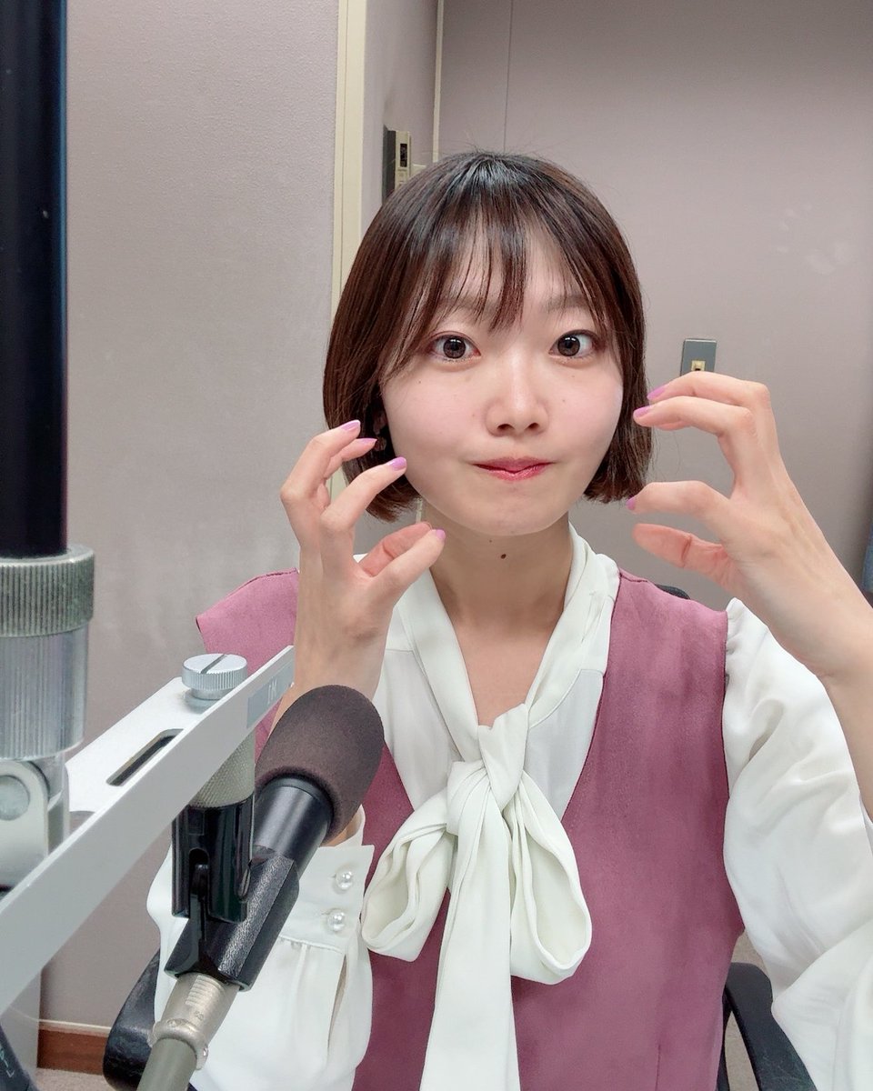 co_luckyfm's tweet image. 16時から生放送📻
#小菅玲菜 がお送りします！

16:20〜 コネチャン「NEW！｣
16:45〜リモートゲスト【ARCANA PROJECT】
17:30〜いばキャラ祭り2026 inイオンタウン水戸南
18:15～ 水曜日の一杯 れなちょとなに飲む？
【4月は梅酒】

radiko.jp/share/?t=20260… #CONNECT

#コネクト茨城
#LuckyFM