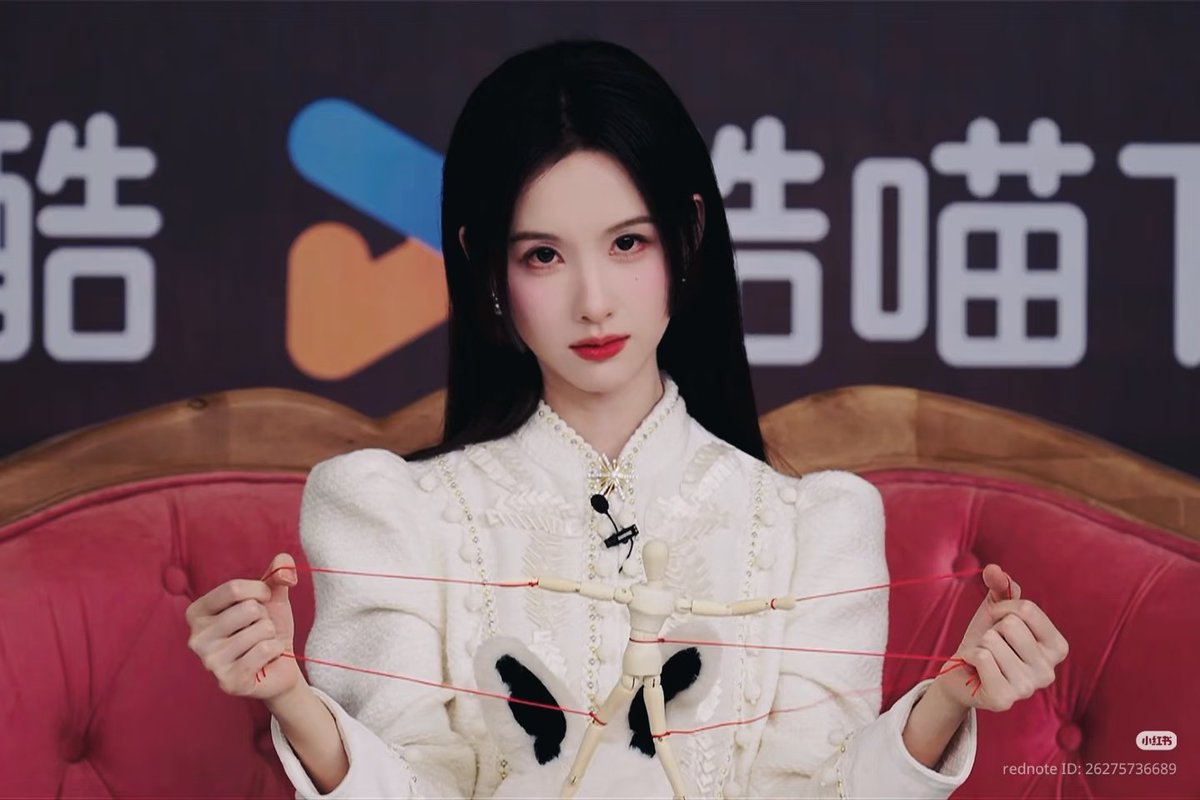 วัสดุเพิ่มเติมของตุ๊กตาวันนี้คับ 15.30 น.(ไทย)

#เฉินตูหลิง #ChenDuling #TheDollGame #今天也没变成玩偶呢