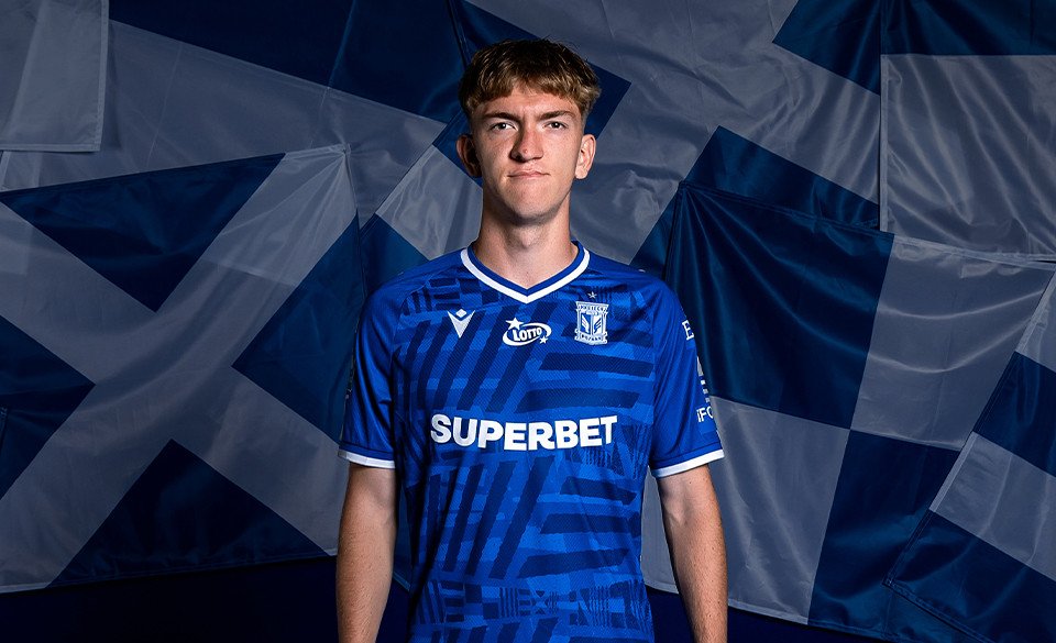 Dortmundzka's tweet image. ❔🇵🇱| Jakiego Polaka wiedzielibyście w Borussii Dortmund? 🤔

#BVB #BundesTAK