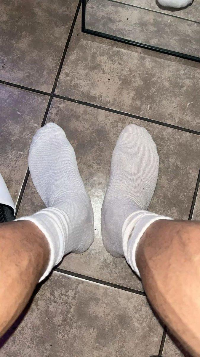 whitesocks tweet media