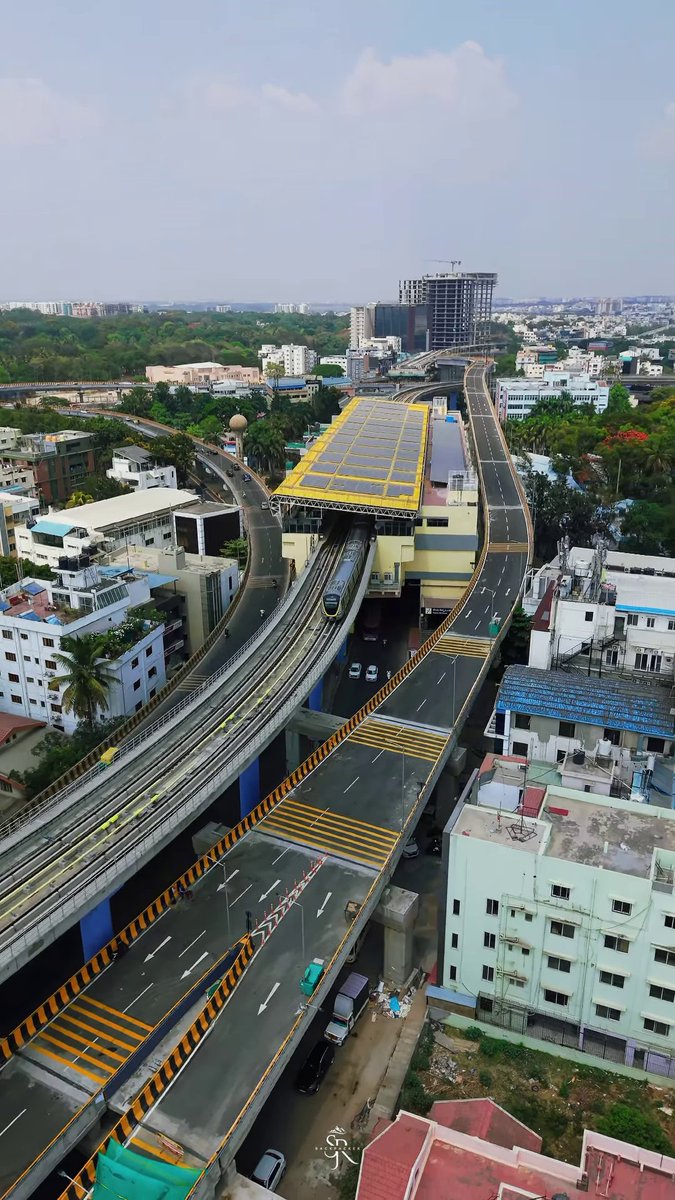 BLR Metro Tracker tweet media