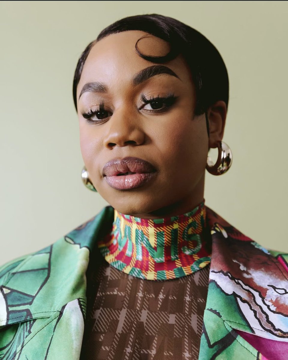 L E S E D I tweet media