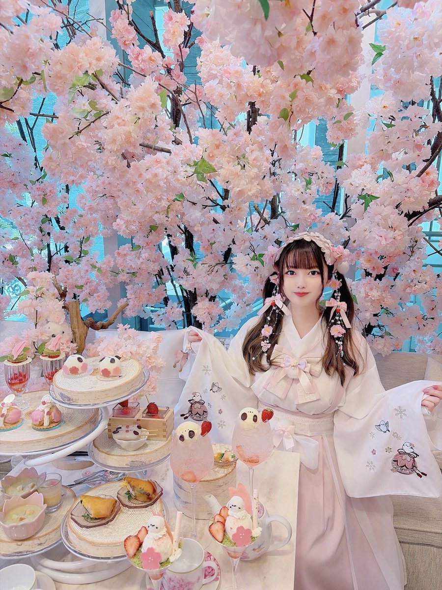 kiyone0622's tweet photo. シマエナガアフヌン×シマエナガのお洋服🌸🪽
#amaval https://t.co/OeZZiobi7G