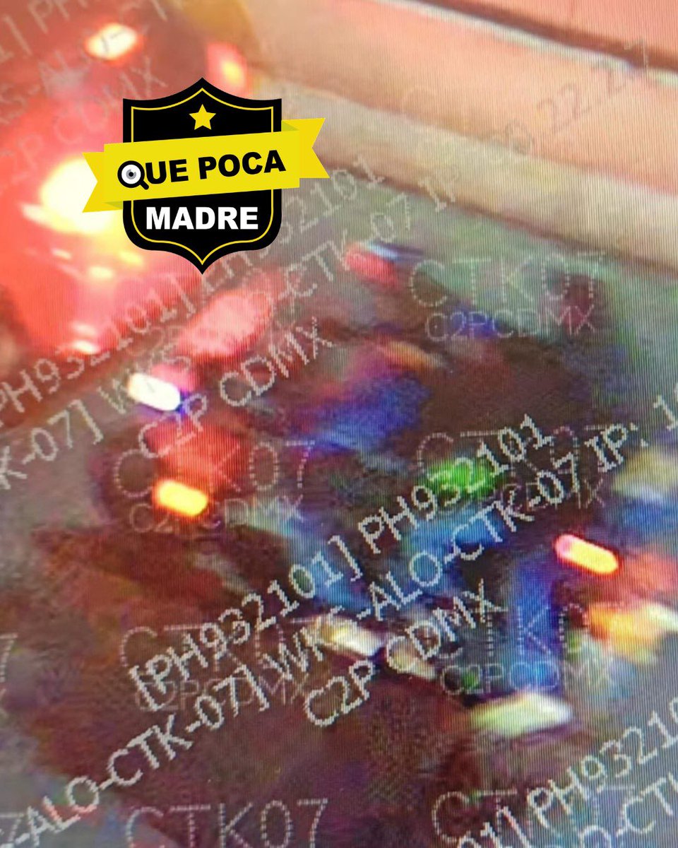 QuePocaMadre_Mx's tweet image. 📹‼️MOTORRATONES INTERCEPTAN A AUTOMOVILISTA Y LO ASALTAN EN TÚNEL DE SANTA FE‼️🐭🏍️🔫

📌 Un automovilista fue asaltado por dos sujetos en motocicleta dentro del bajo puente de Carlos Echanove y Prolongación Vista Hermosa, en Santa Fe, #CDMX; lo interceptaron y le arrebataron un