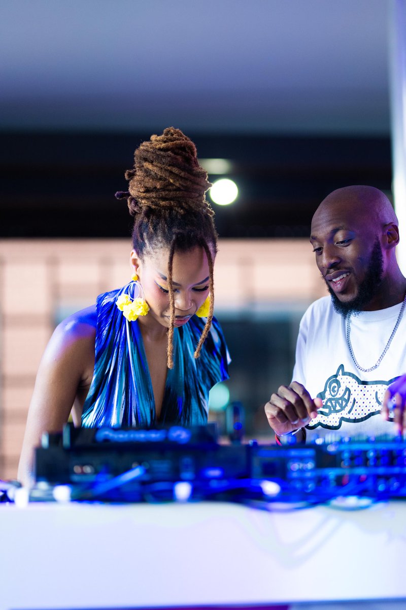 TEEPEEMASSOXS_'s tweet photo. Always a good time at #soundsetsunday ๐๐พ https://t.co/FFpl3P70Jg