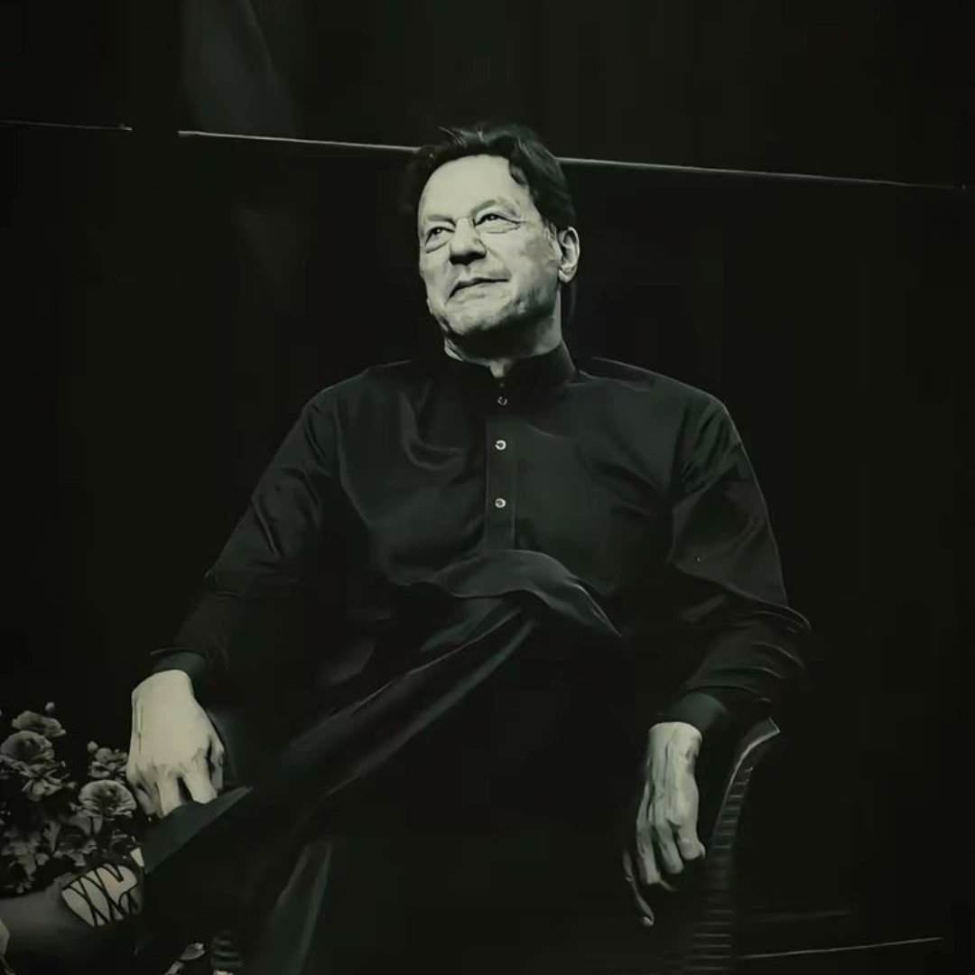 One Nation 
One Leader 
One Demand 

FREE IMRAN KHAN!

#FreeImranKhan