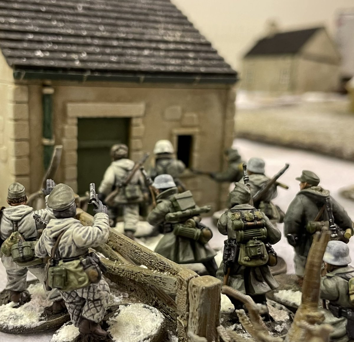 Staffan_G's tweet photo. Some pictures of yesterdays game och Chain of Command. https://t.co/3FGsYOehew