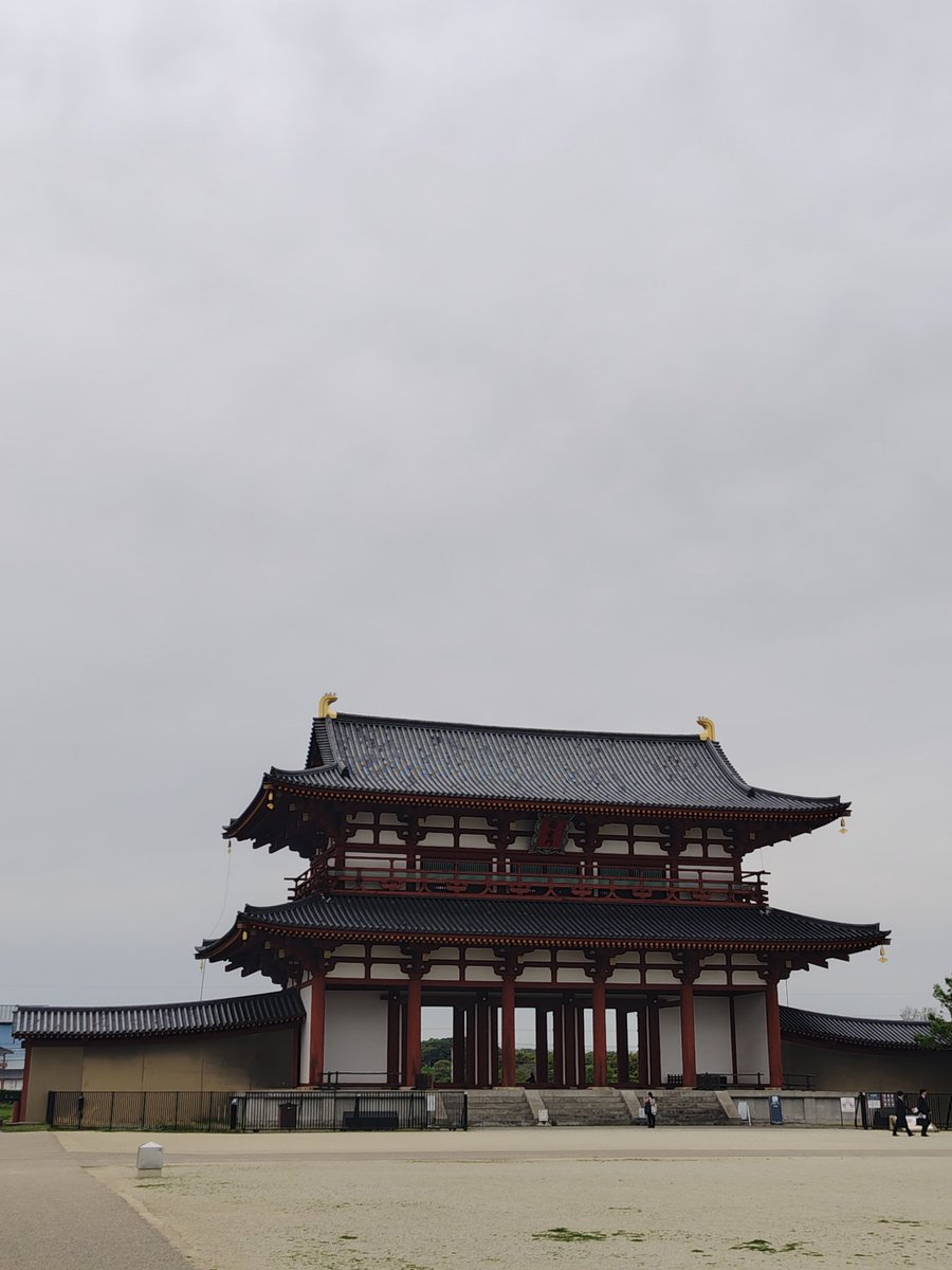 馬刺し tweet media