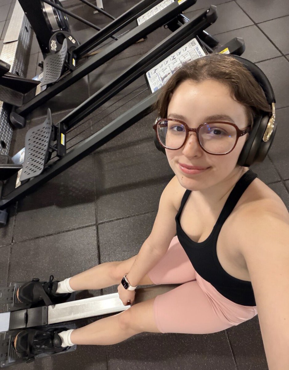 Vmuralpainting's tweet image. Would you like to workout with me? 🙂
#newpost #usatiktok #fresnocalifornia #datingme #explorecanada #US #usareels #explorefresno