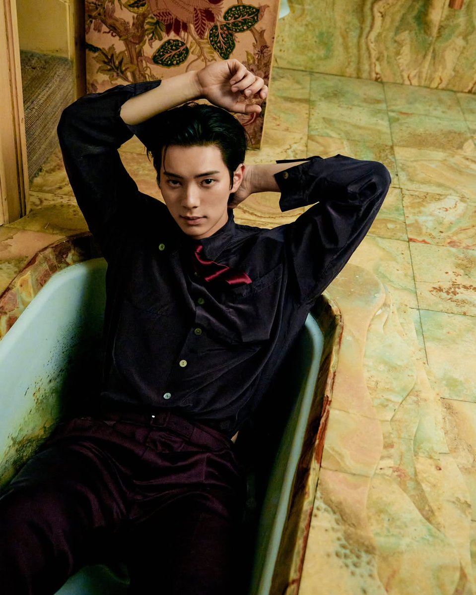 lcm_chaemf's tweet image. [📸] 2026.04.22 | #LeeChaeMinXGQKorea 
The new of Lee Chae-min's pictorial revealed, GQ Korea in Paris. By the photographer 
@kimheejune

𝙂𝙌 𝙆𝙊𝙍𝙀𝘼 𝙈𝘼𝙍𝘾𝙃 𝙄𝙎𝙎𝙐𝙀
#YSL × #LeeChaeMin with #GQKOREA 
#이채민
🔗instagram.com/p/DXa3uqkAatb/…