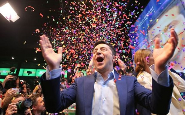 Iuliia Mendel tweet media