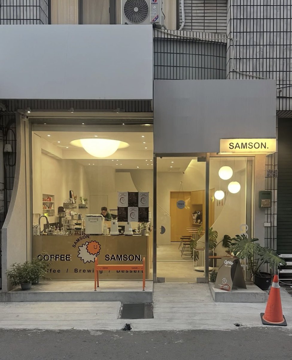 dammam_rest's tweet image. المقاهي فنون 😙

#coffeeshop