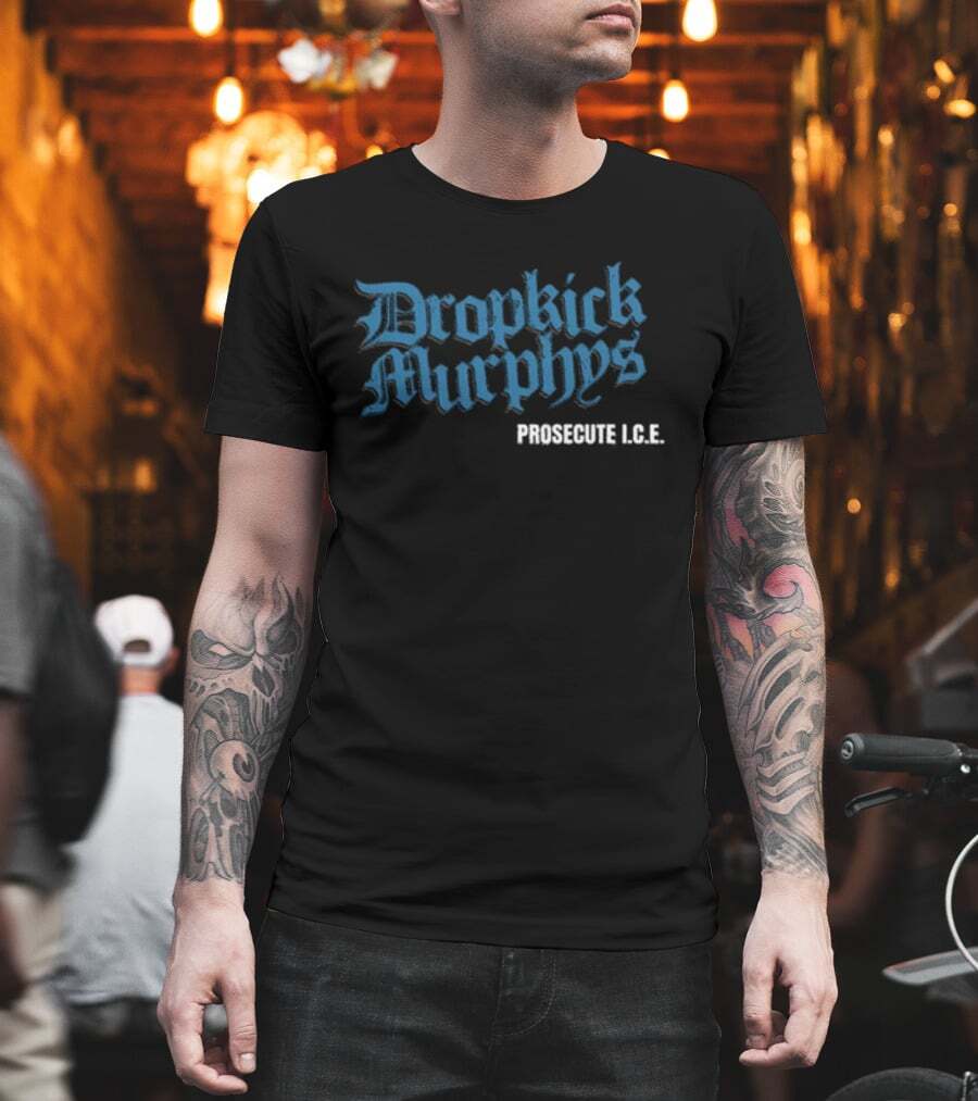 PagTee's tweet image. Okay but what’s your skip?: The Dropkick Murphys Prosecute I.C.E Tour Lyric T-Shirt really hits different. It takes me back to those unforgettable concert nights! pagtee.com/product/t-shir…

#DropkickMurphys #Tshirt #MusicMemories