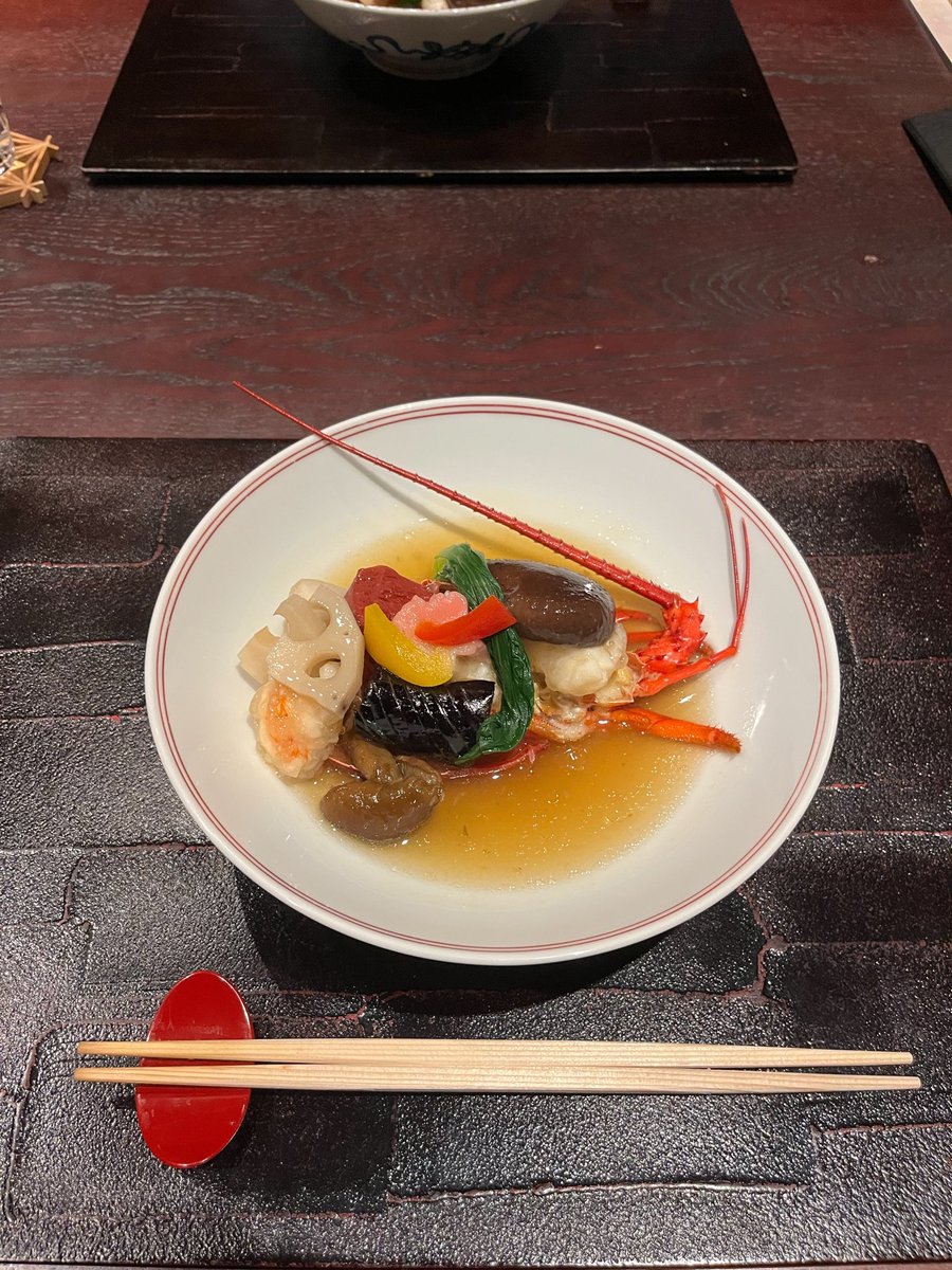 azuma___kun's tweet photo. 角さん♻︎1 0 0 0
フライト前からアベ20万以上確定（アジア）

ギリギリに動くのはほぼ枠埋まってるので早めの行動で稼ぎの金額変わります👌

リピート率かなり高いです🔁 https://t.co/e8FKKI3epD