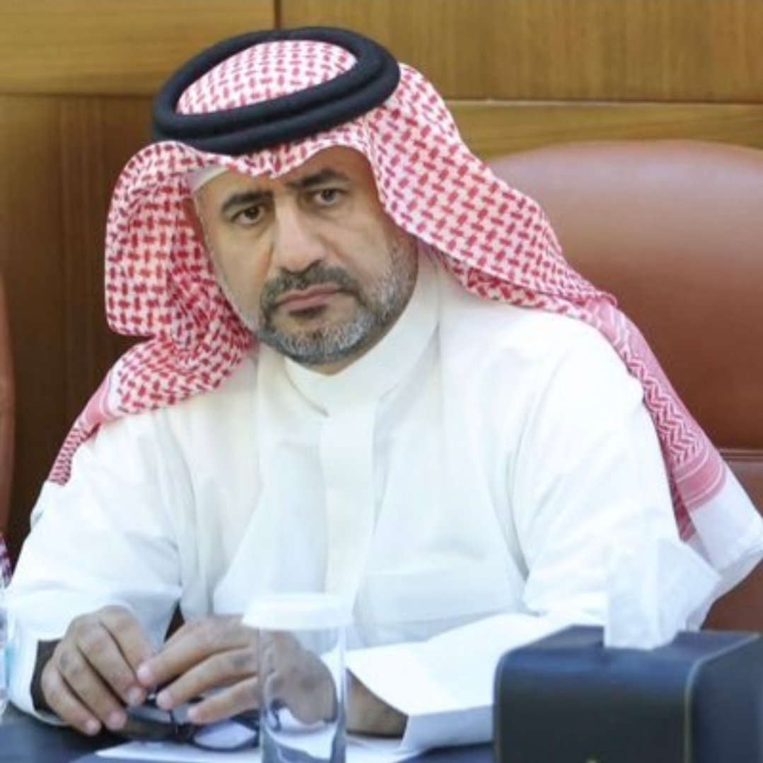 samh1390's tweet photo. أبارك للأخ العزيز عبدالله بن صالح البشري بصعود نادي ابها هذا الرجل الصادق الذي يعمل من أجل الكيان الأبهاوي رجل لا يحب الظهور الاعلامي يعمل بكل جد وأمانه الف مبروووك ياأبوصالح https://t.co/uofH6mOOKy