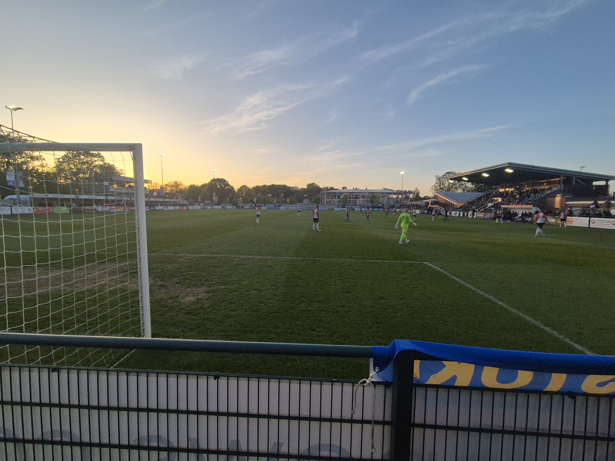 Karl Hills tweet media