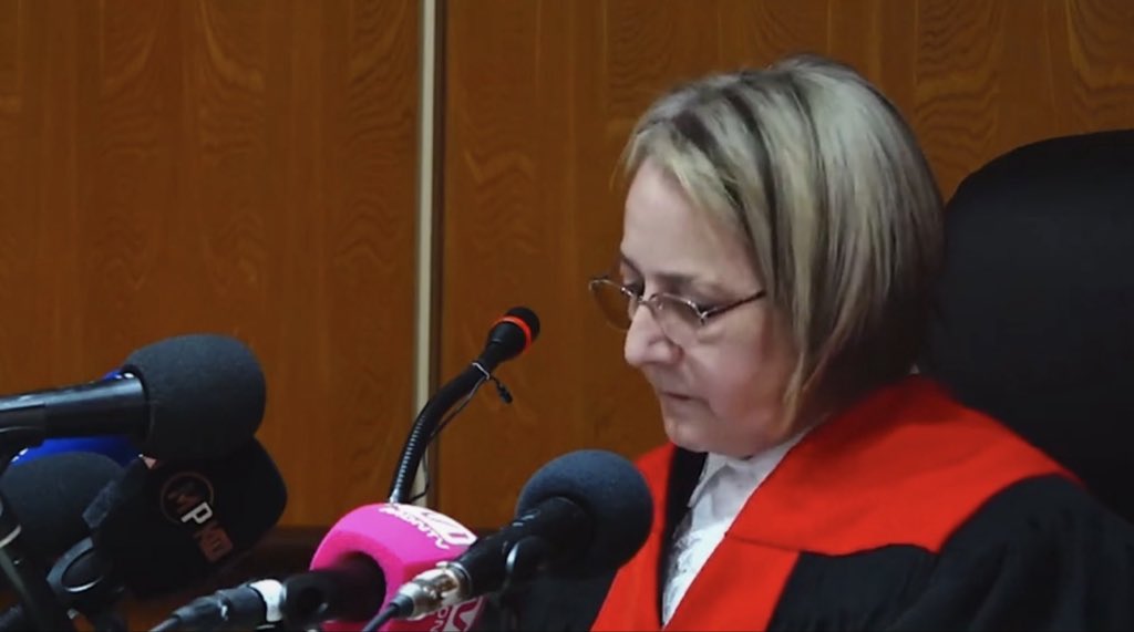 Kim Heller tweet media