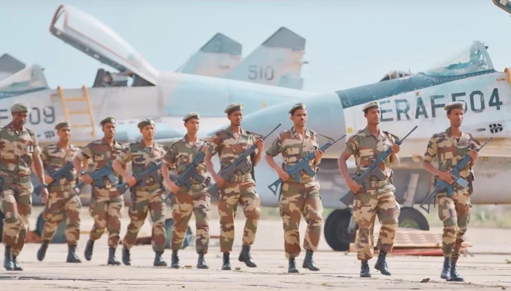 hagerawiDihnet's tweet image. ኣብ መትከሉ ዝጸንዐ፣ 
ሕድሪ ሰማእታት ዘይረሰዐ፣ 
ስጒሚ ጸላእቲ ብደቂቕ ዘጽነዐ፣            ብተንኰል ተበለጽቲ ፍጹን ዘይተገረሀ፣ 
መን ይግረም ሎሚ ቀንዴል ኤርትራ ደሙቑ እንተ በርሀ ።
#Eritrea #EDF #SAWA #FB #Asmara