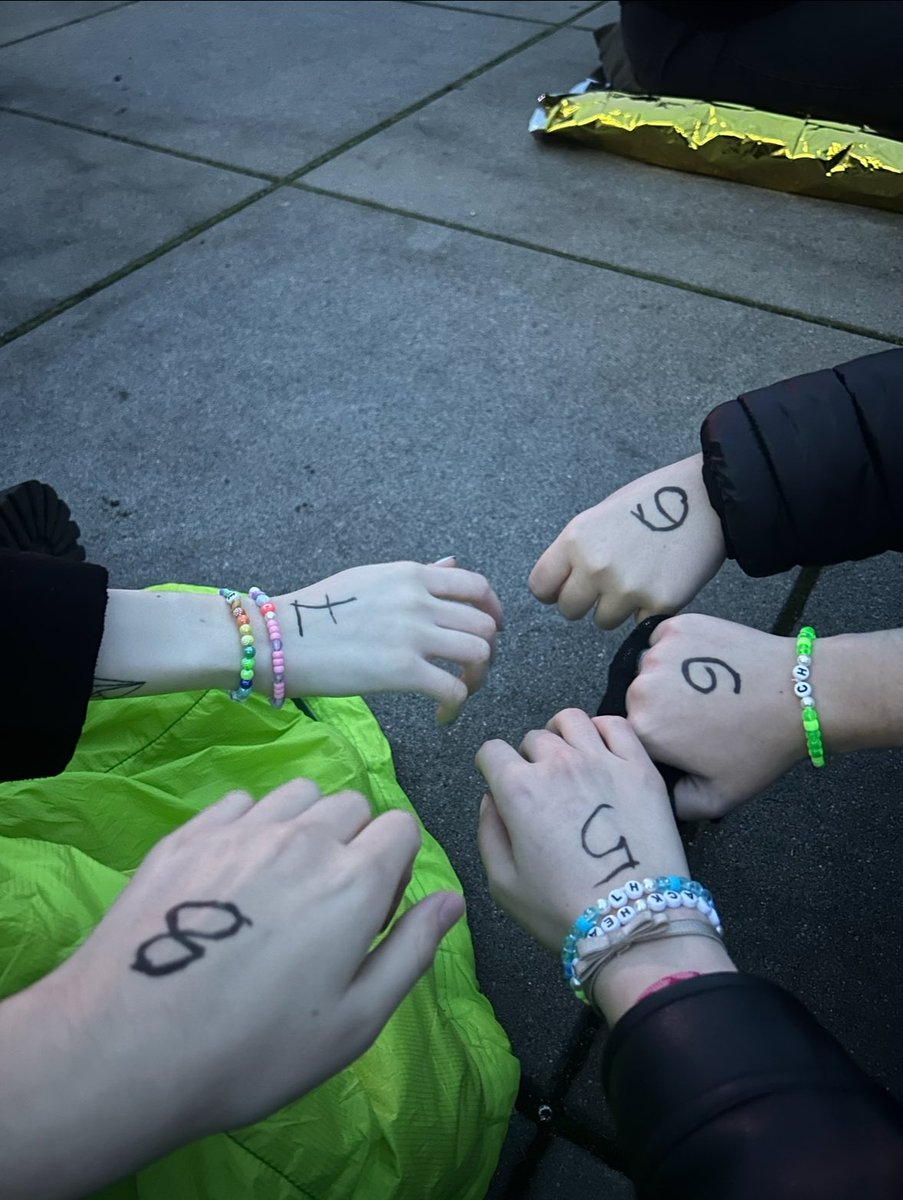 amelia⁷ tweet media