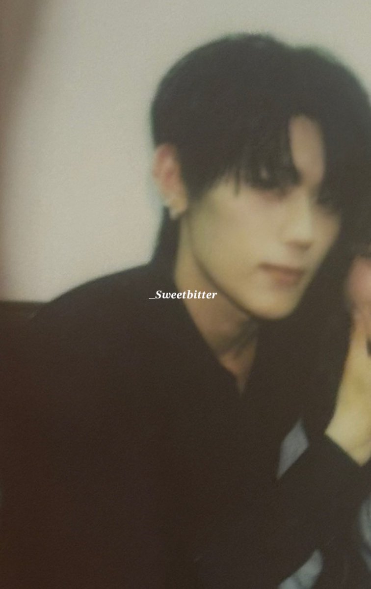 ___Sweetbitter's tweet photo. 260418 1:1

이 표정...( т т )

#胡瀚文 #후한원 #HUHANWEN #フーハンウェン https://t.co/wAkYNBMrKQ