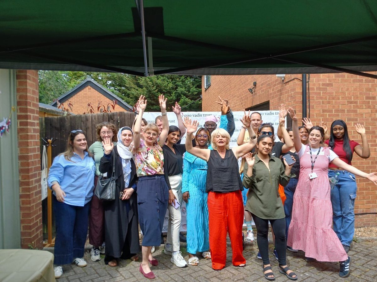 QuoVadisTrust's tweet image. Volunteers play a vital role at QVT.

From preparing flats to supporting groups and community events, their impact is felt every day.

No experience needed, just a willingness to help. We provide the guidance!

👉 qvt.org.uk/volunteering/

#Volunteering #CommunitySupport #QVT