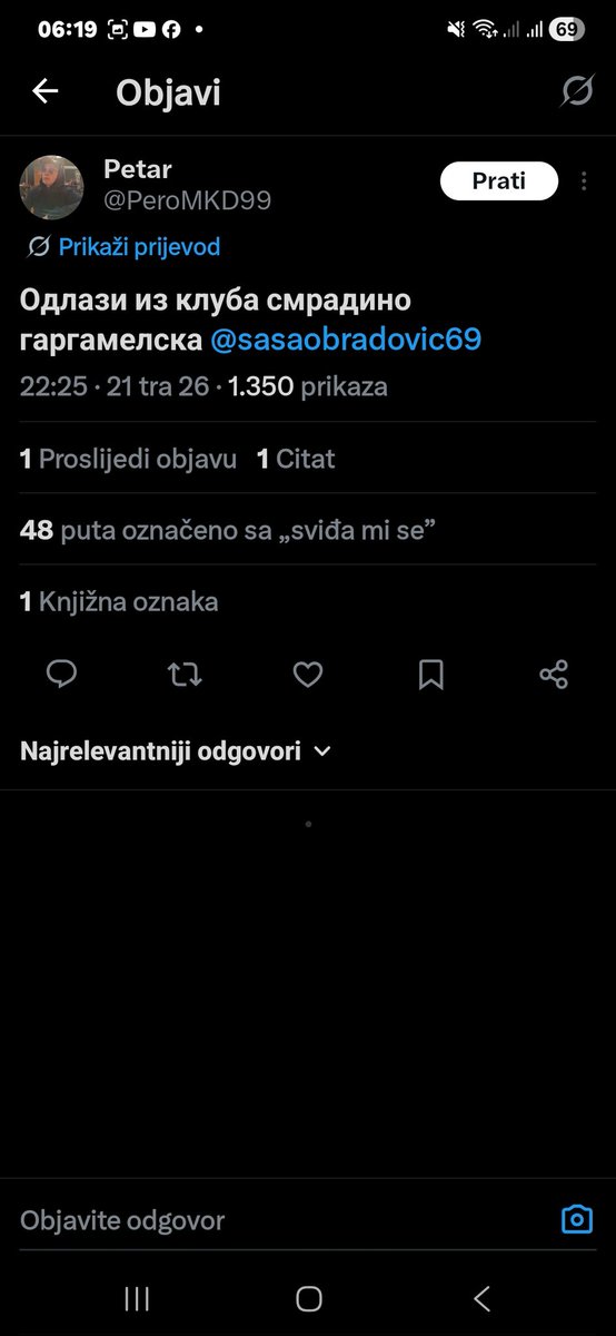 L R tweet media