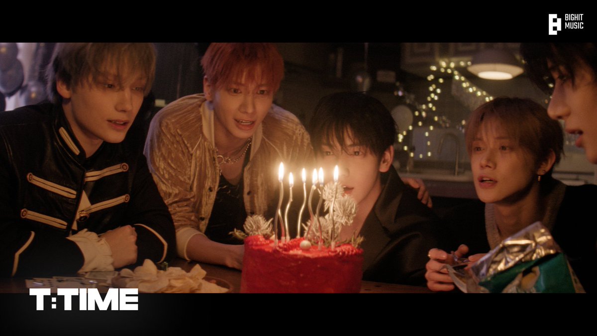 TXT OFFICIAL tweet media